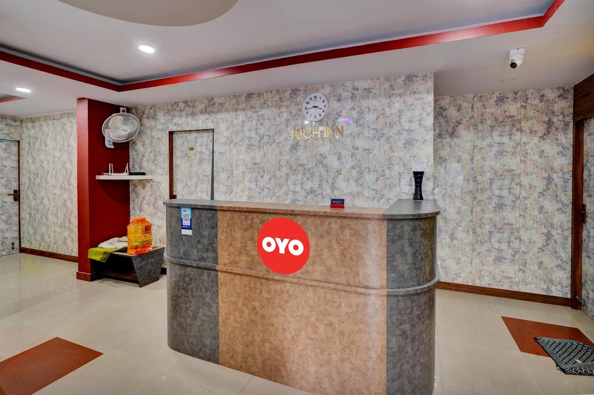 Oyo Flagship Rich Inn Premium Suites Near Nagasandra Metro Station. بنغالور المظهر الخارجي الصورة